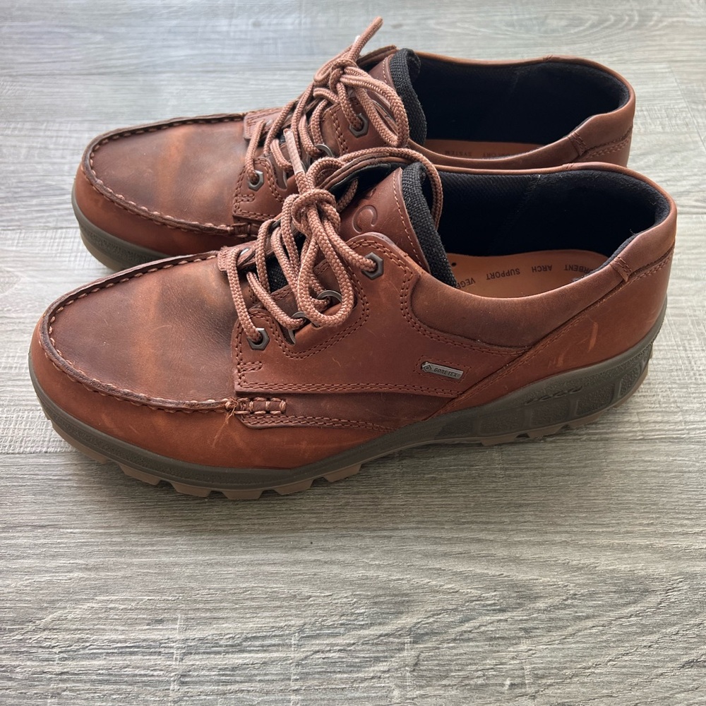 Men’s Ecco shoes